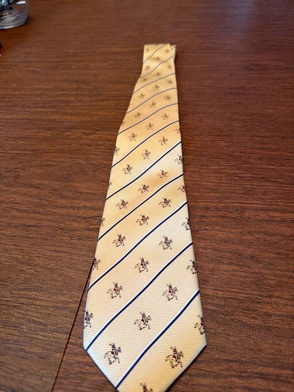 COOLCC Yellow Silk Equestrian Horse and Rider Motif Striped Necktie